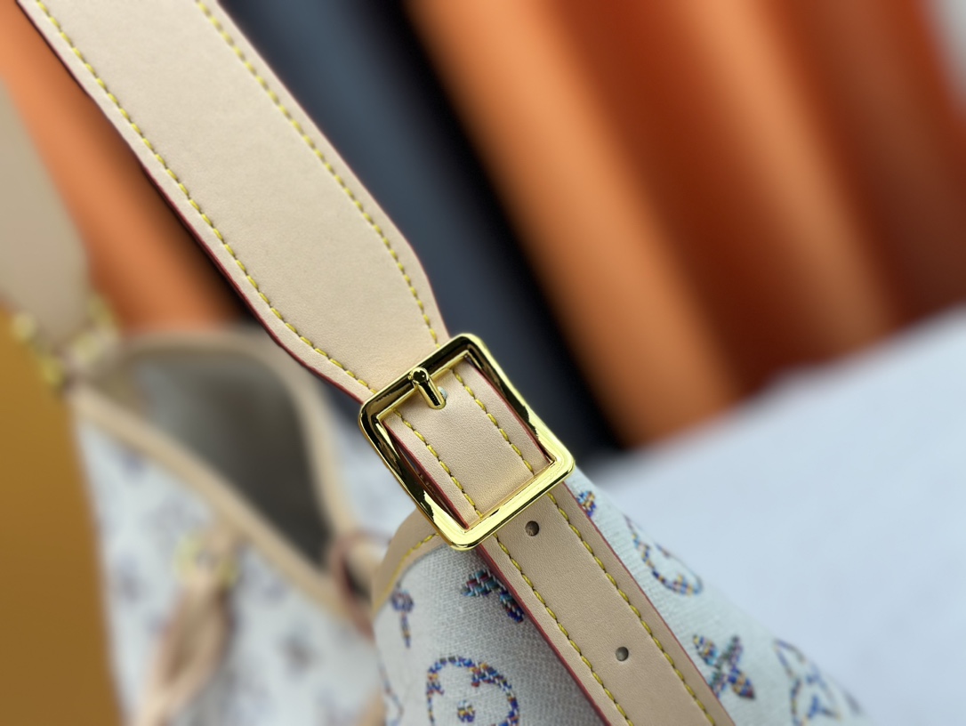 Louis Vuitton CarryAll M24707 M46203 M46197 Shoulder Bag Handbag