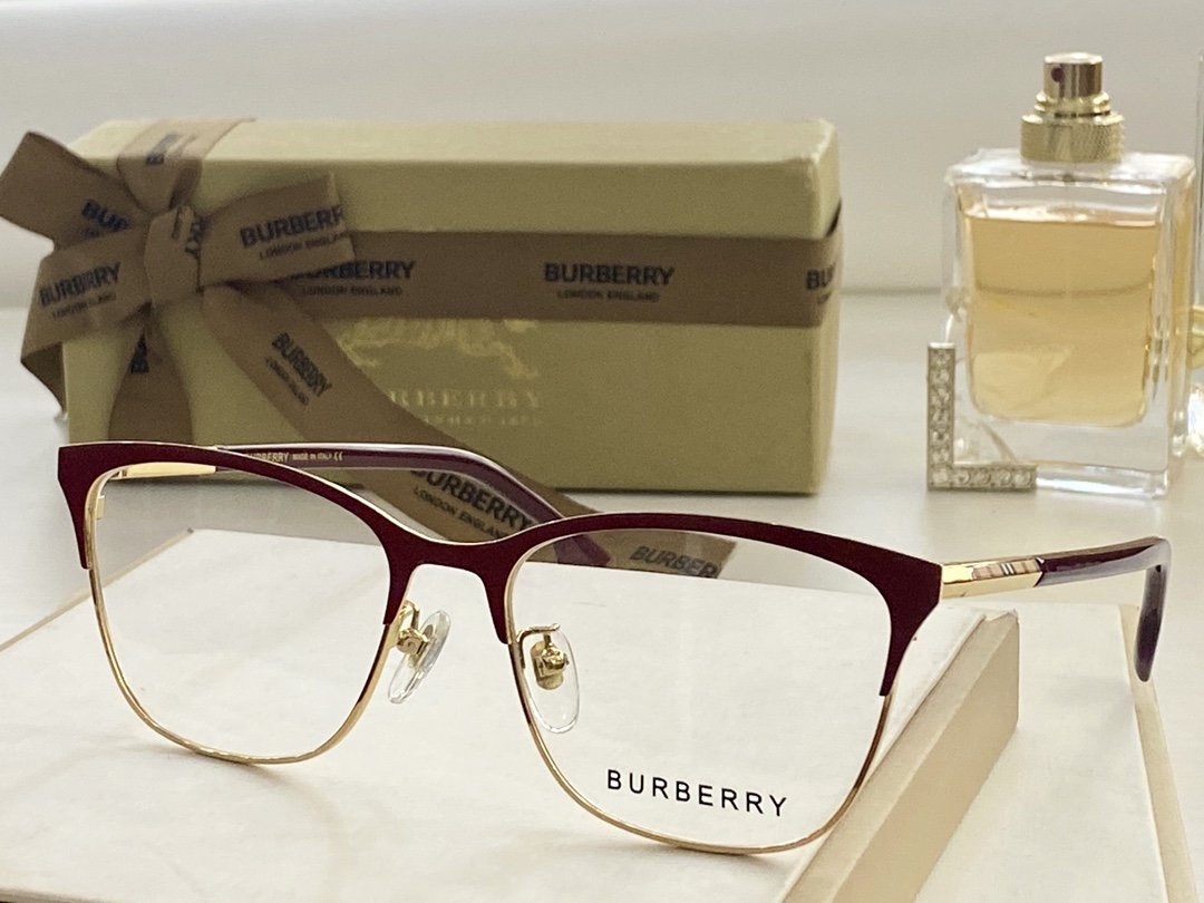 Burberry Sunglasses