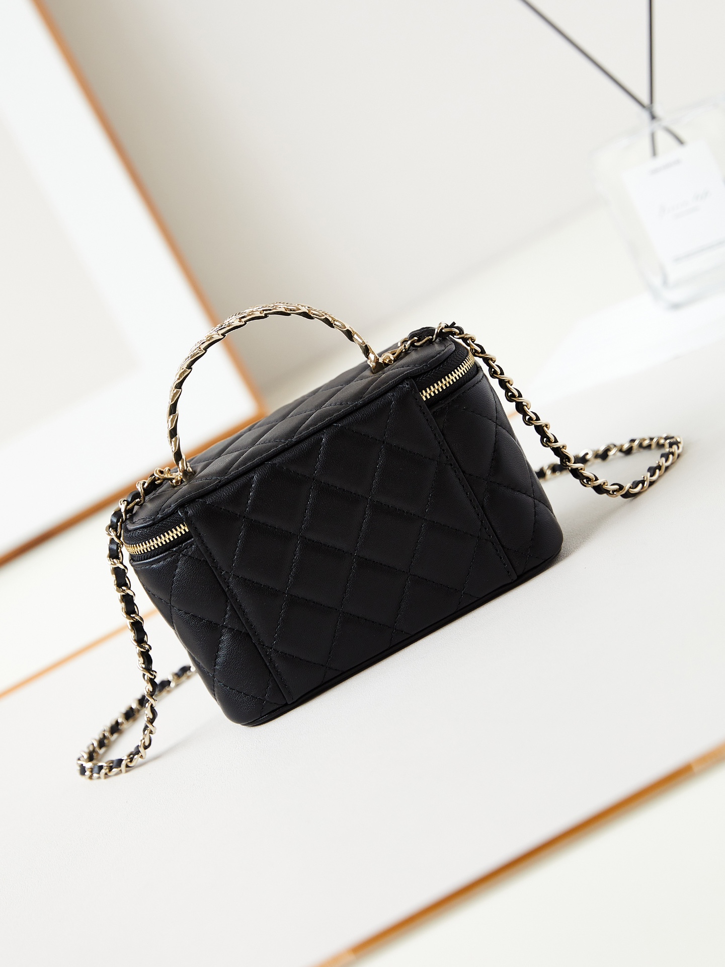 Chanel 10A Handbag Shoulder Bag Top Mirror Quality Version chanel AP5152