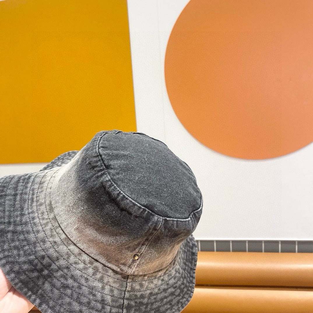 Chanel Hats(Replica)