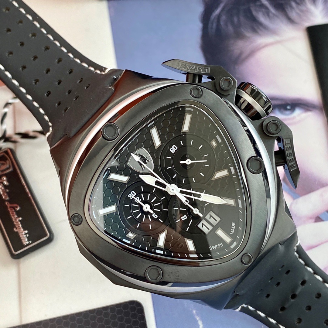 Tonino Lamborghini New Spyder Chronograph Black / White