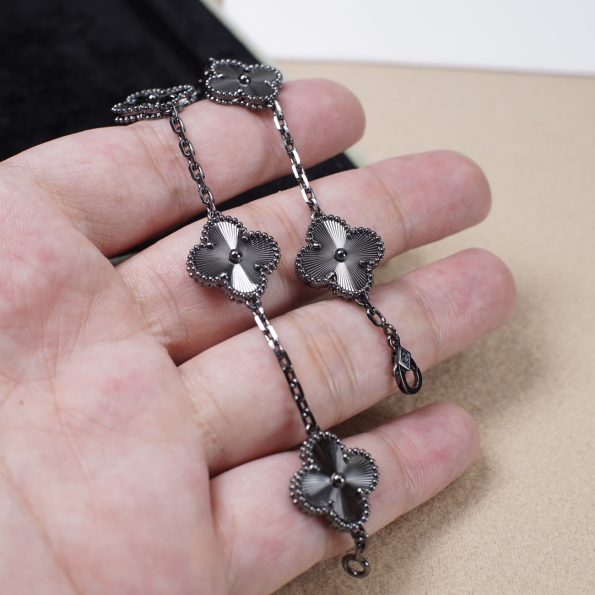 Van Cleef Bracelet Dupe, Black Clover Bracelet
