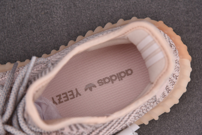 Yeezy Boost 350 V2 SYNTH REFLECTIVE FV5666
