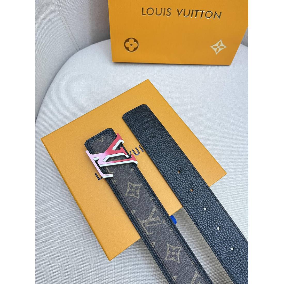 Lv Fade LOGO Calfskin Men's Belt