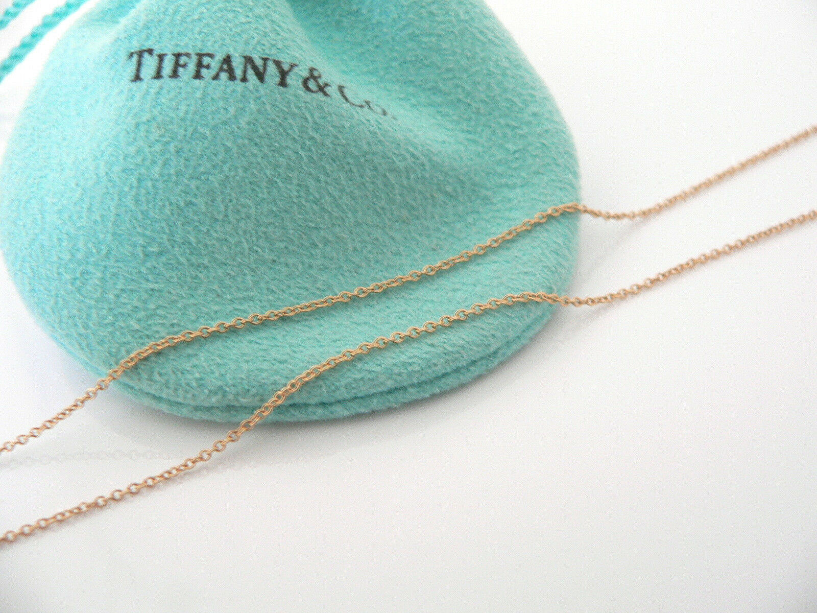 Tiffany & Co 18K Yellow Gold Heart Key Necklace Pendant Chain Gift Pouch Love