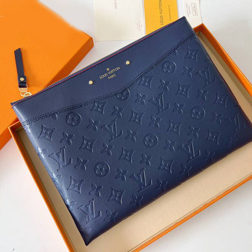 Louis Vuitton LV Daily Monogra Handbag Clutch Toiletry BagM62048(Replica)