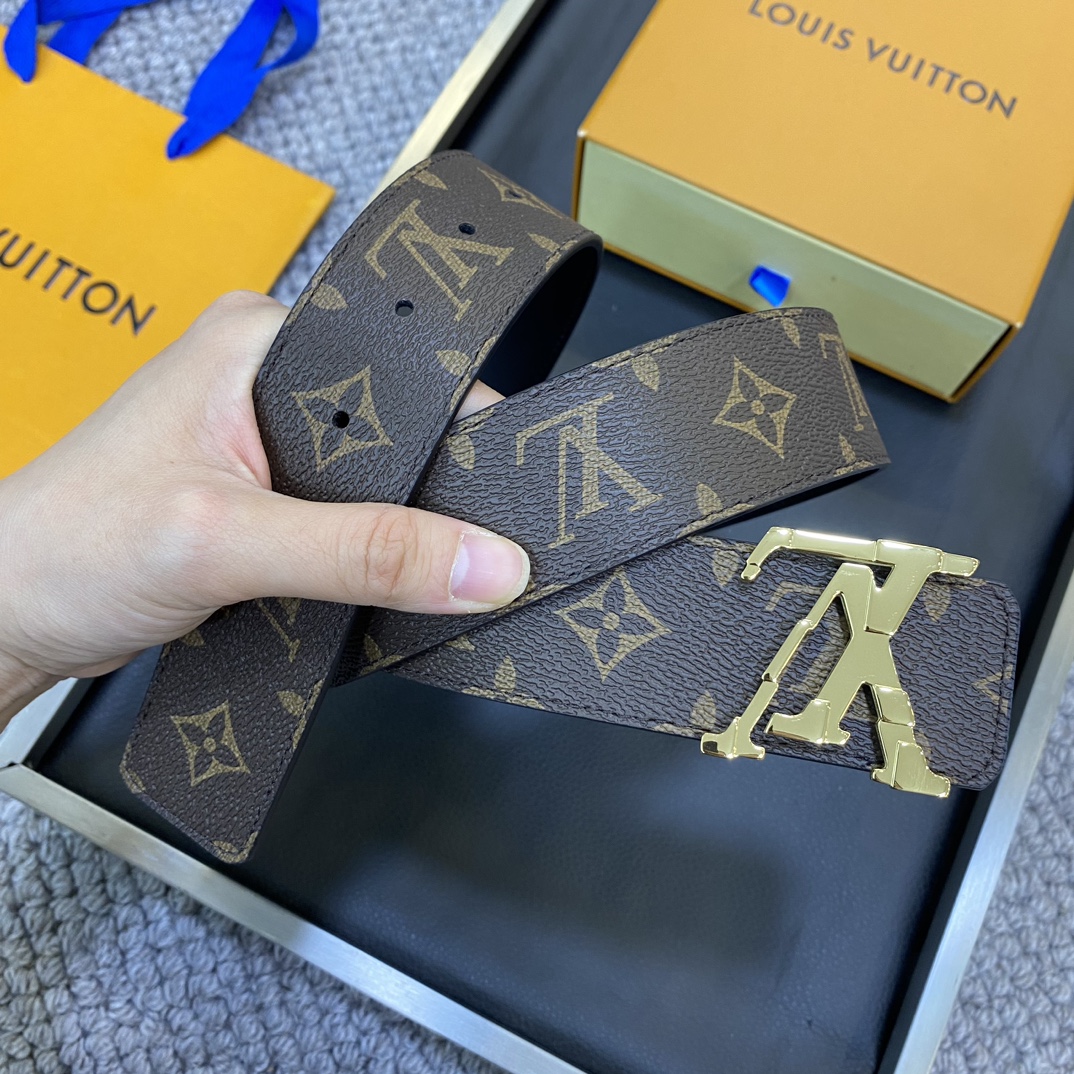 Louis Vuitton LV Leather Belts 1:1 Mirror Version