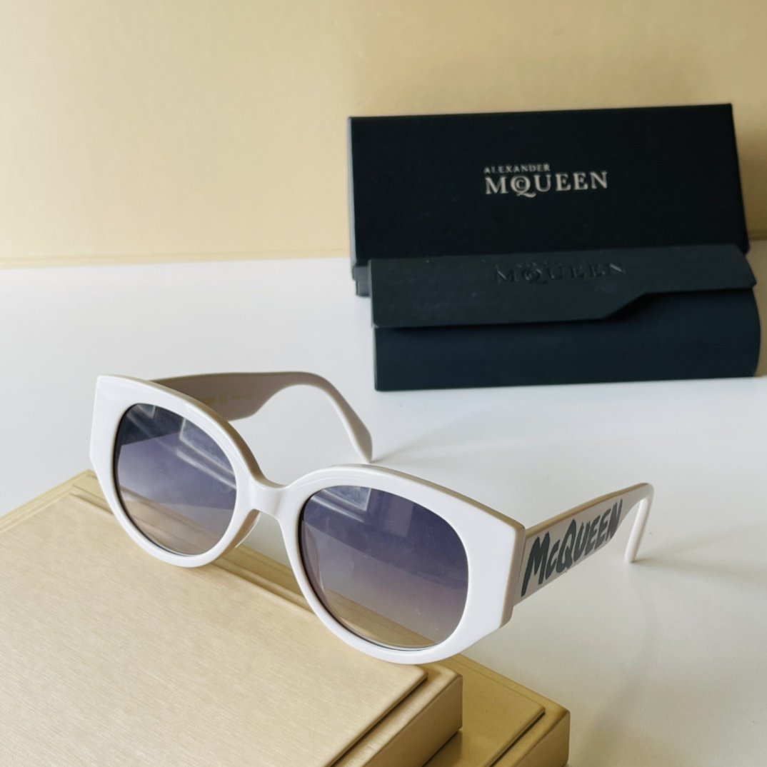 Alexander McQueen Sunglasses