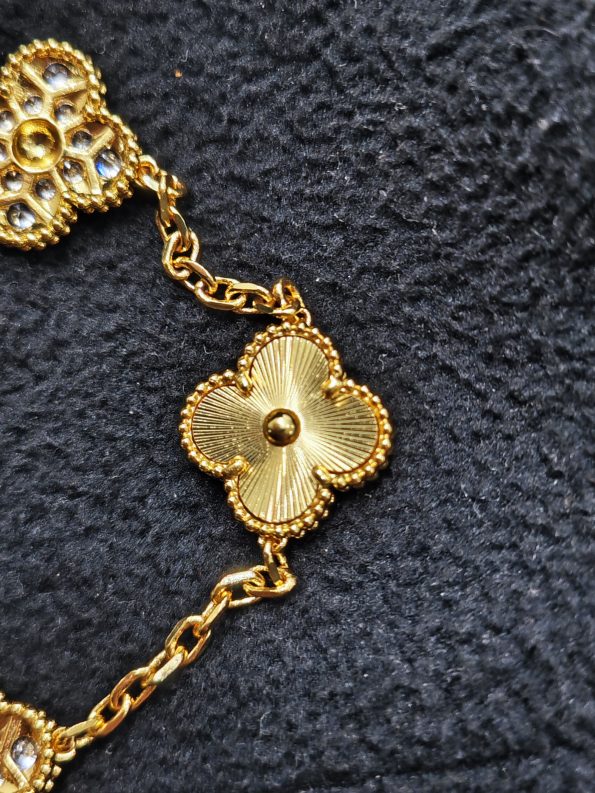 Van Cleef Bracelet Dupe –  Gold & Diamonds Clover Bracelet
