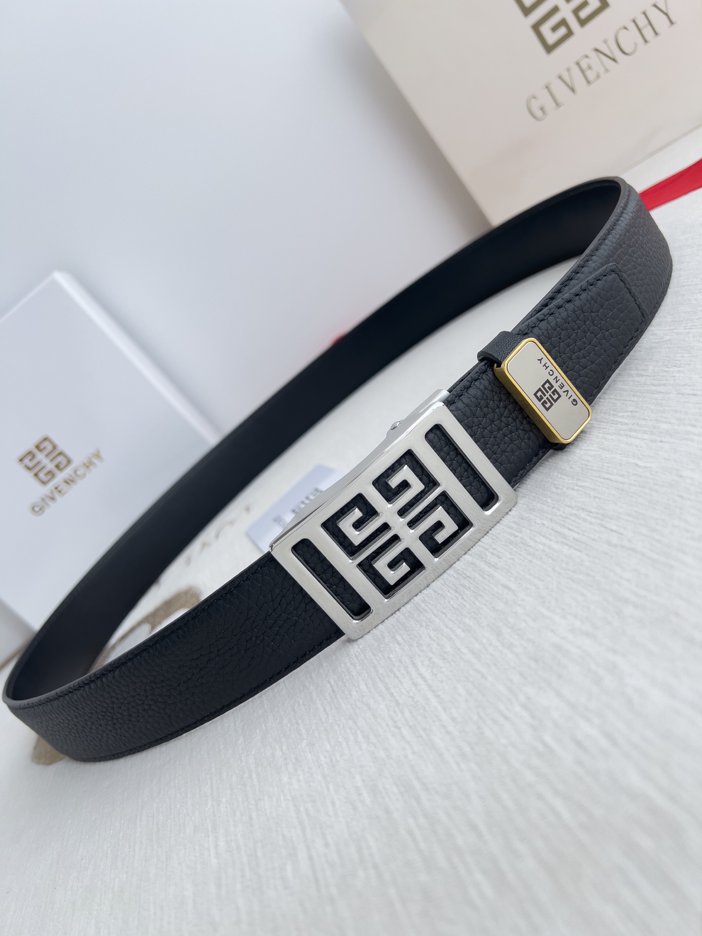 Givenchy Leather Belts 1:1 Mirror Version