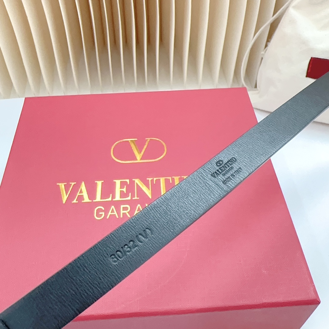 Valentino Leather Belts 1:1 Mirror Version