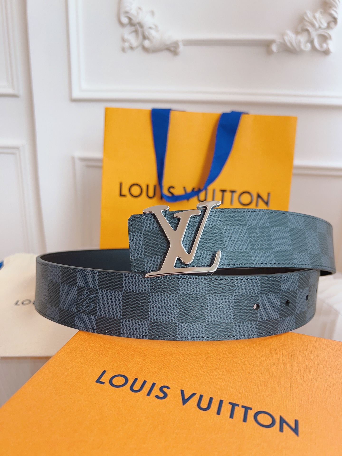 Louis Vuitton LV Leather Belts 1:1 Mirror Version