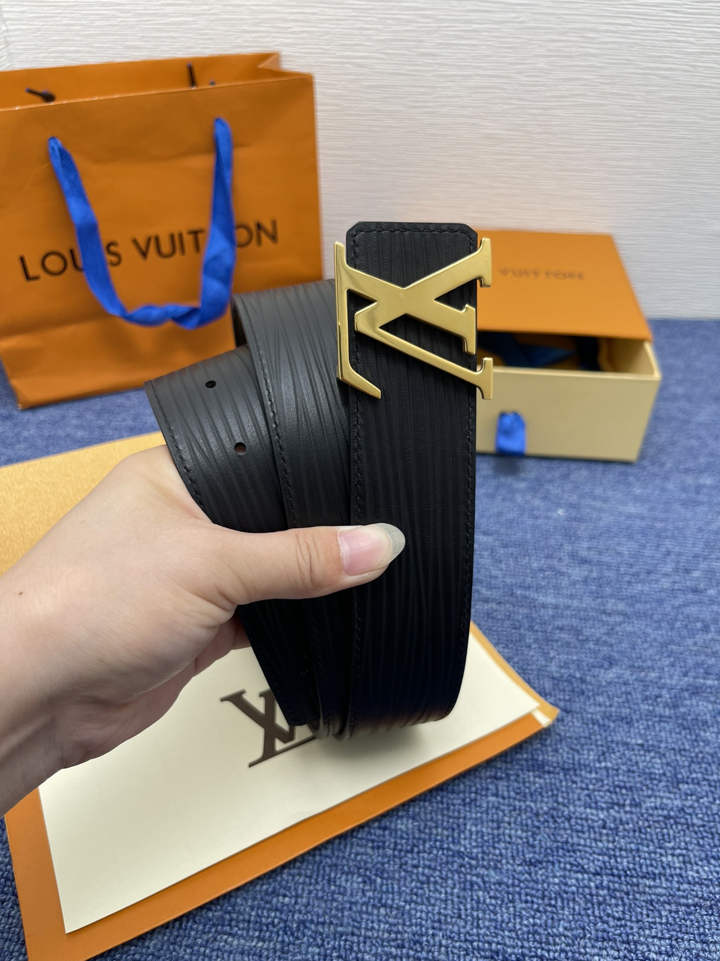 Louis Vuitton LV Leather Belts 1:1 Mirror Version