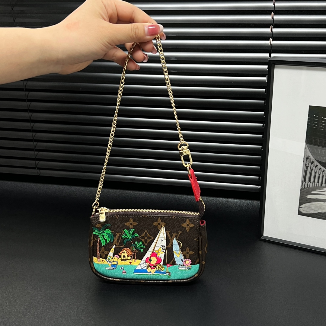 Louis Vuitton Multi Pochette Accessories Mini Bag Purse