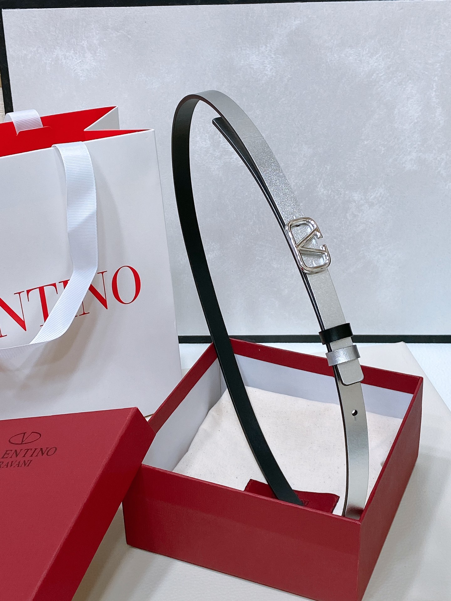 Valentino Leather Belts 1:1 Mirror Version