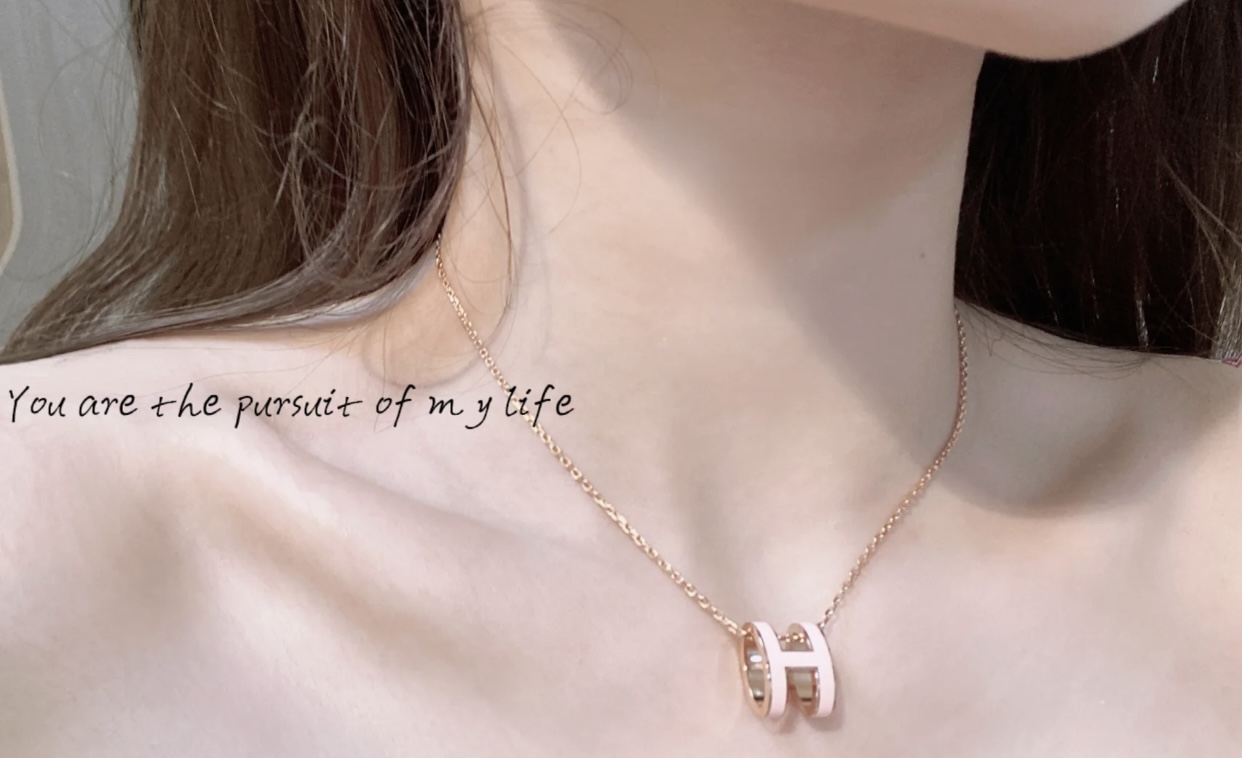 Hermes Pop H pendant