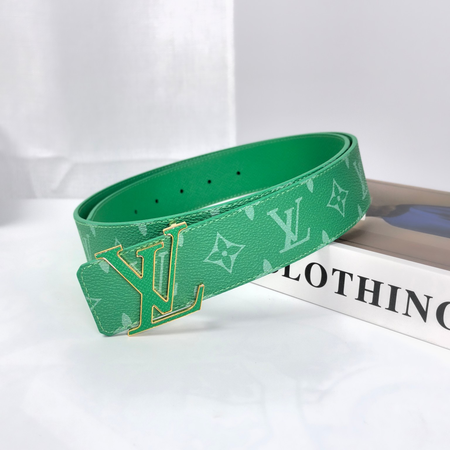 Louis Vuitton LV Leather Belts 1:1 Mirror Version