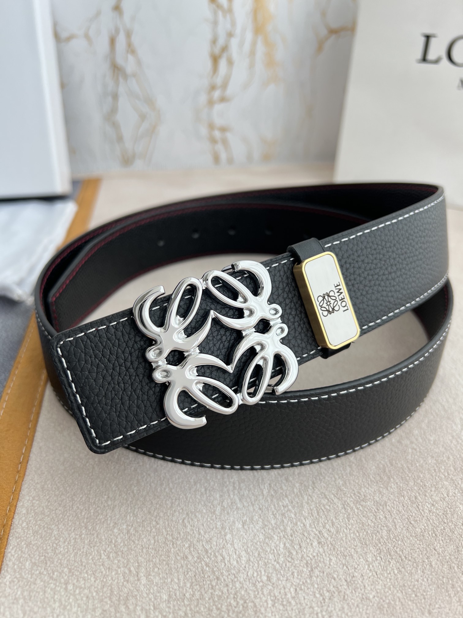 Loewe Leather Belts 1:1 Mirror Version
