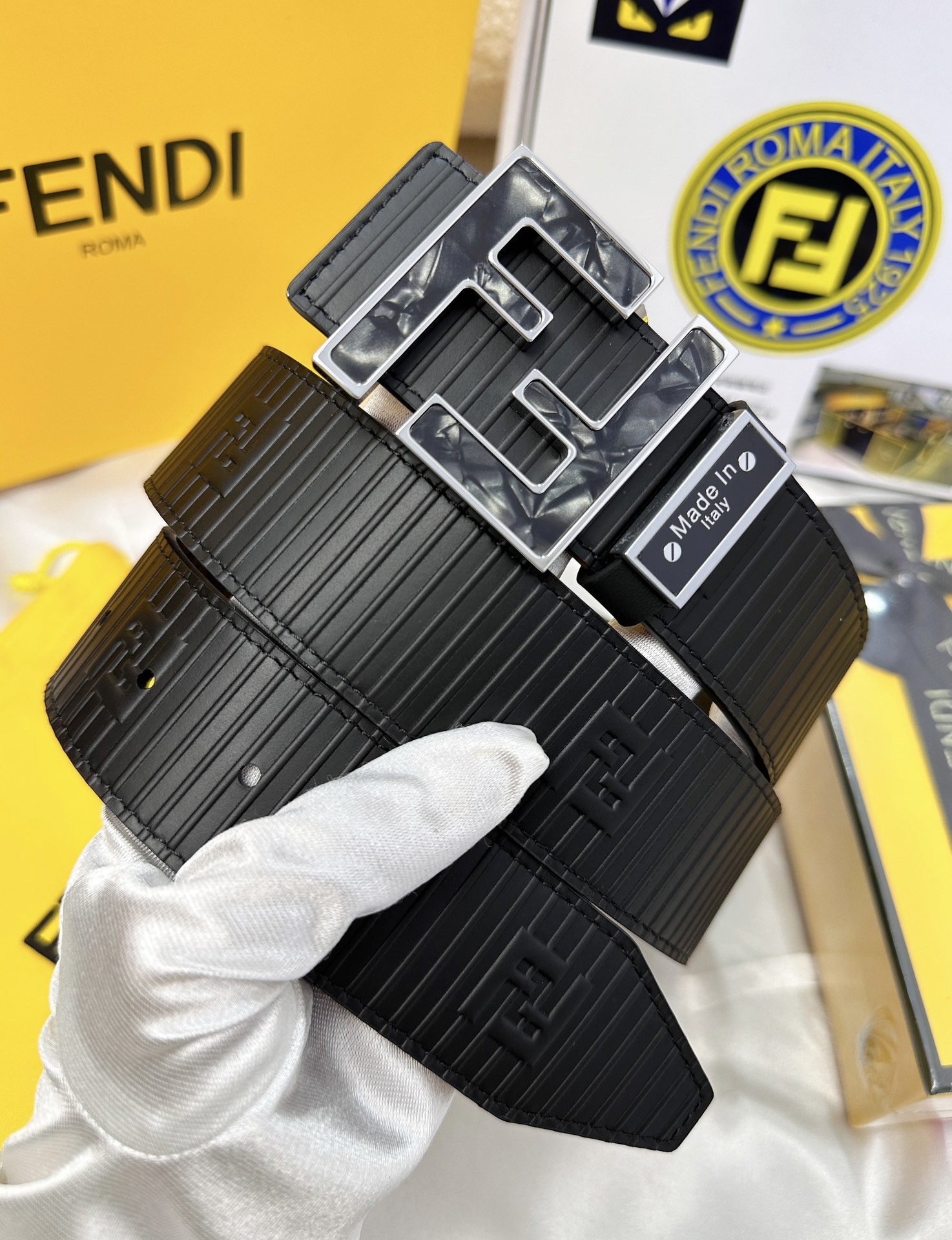 Fendi Leather Belts 1:1 Mirror Version