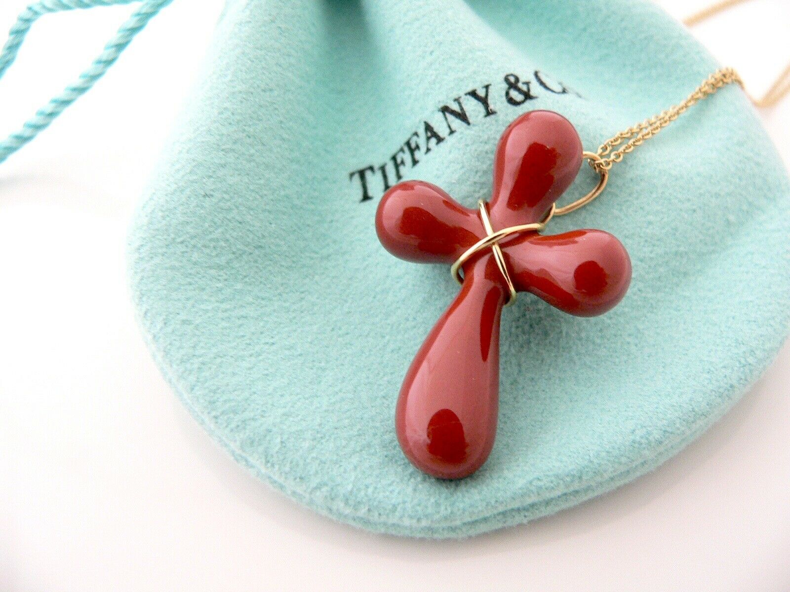 Tiffany & Co 18K Gold Jasper Cross Gemstone Necklace Pendant Gift Pouch Love Art
