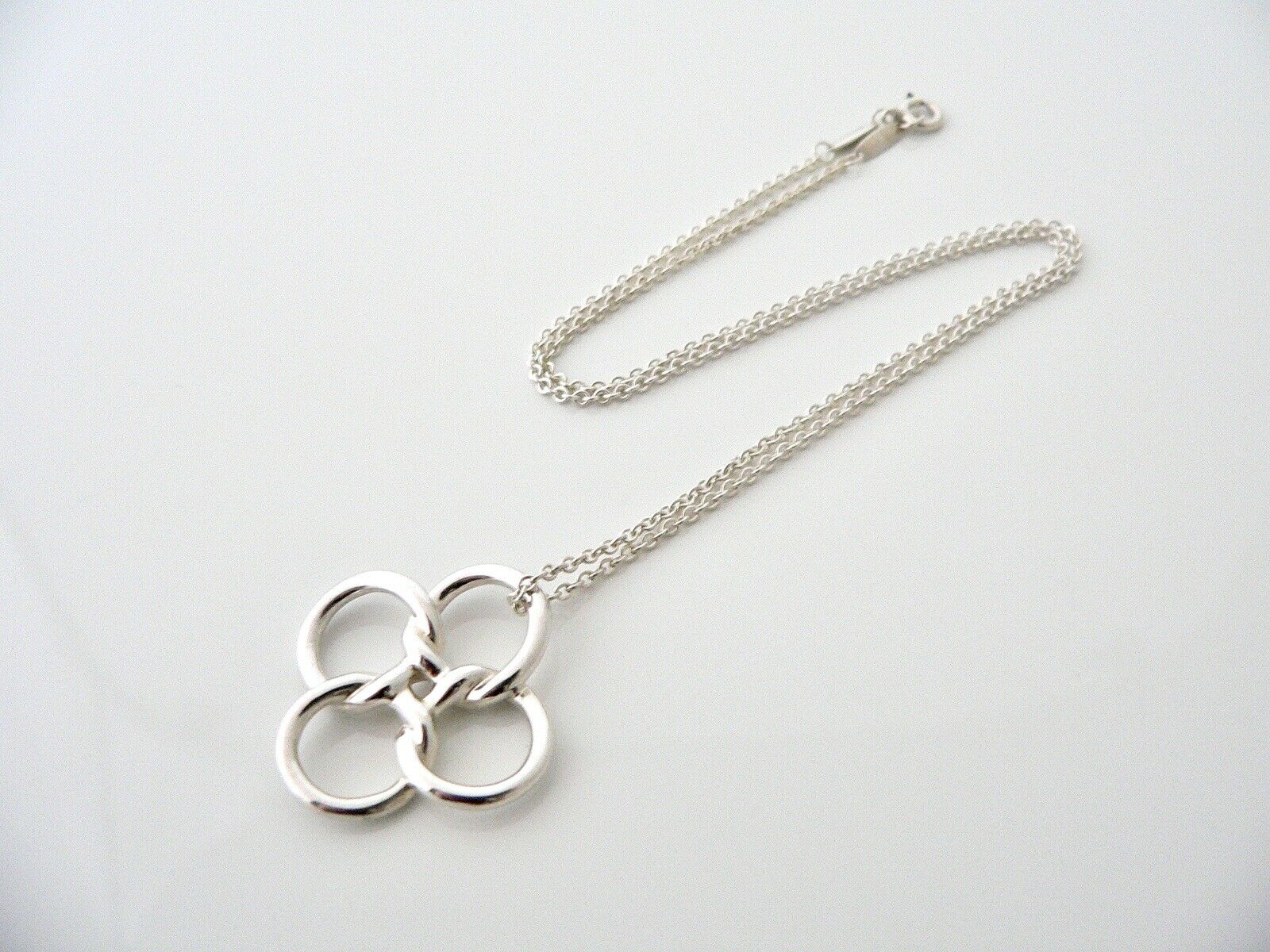 Tiffany & Co Peretti Quadrifoglio Clover Necklace Pendant Charm Love Gift Large