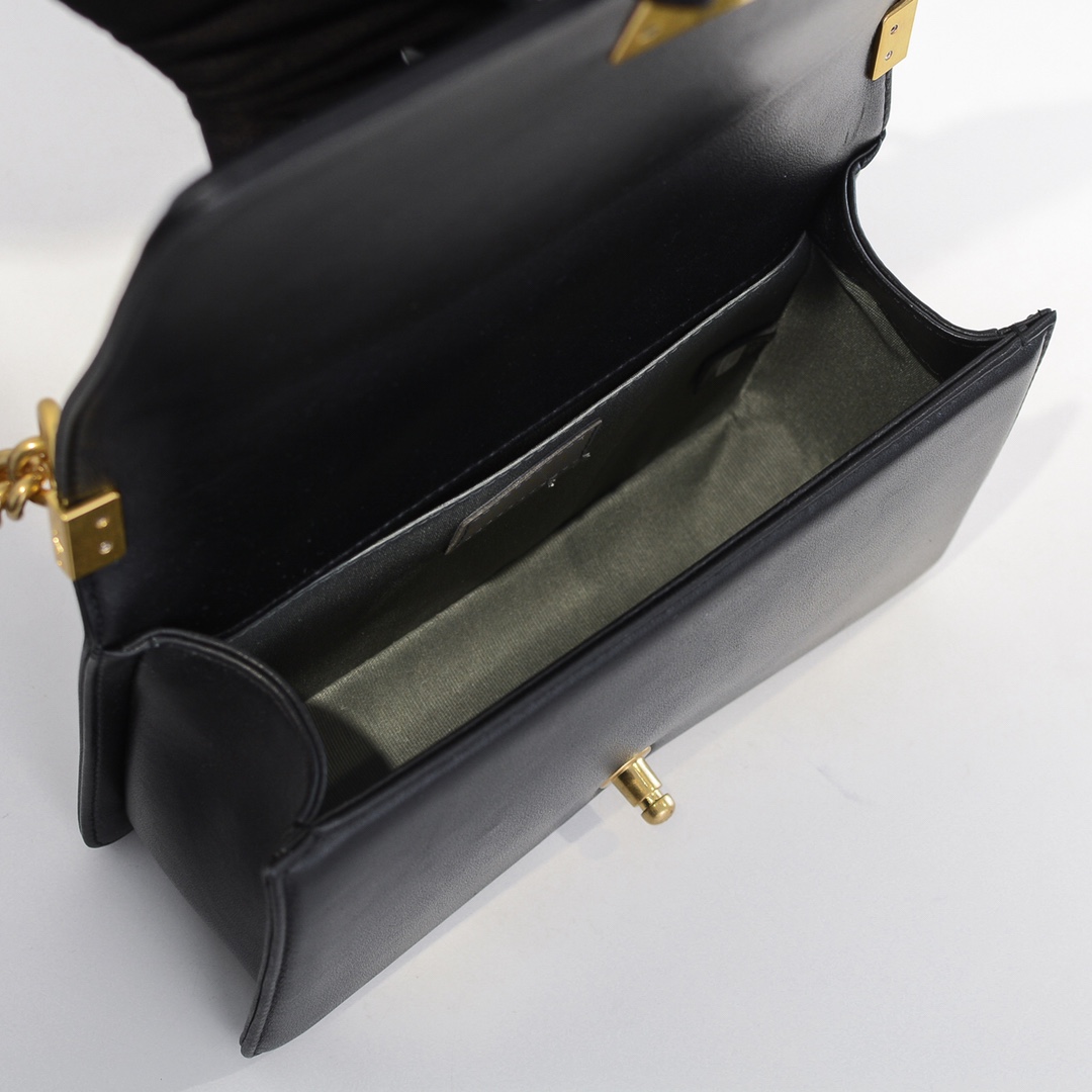 Chanel Leboy snake pattern Shoulder Bag Handbag