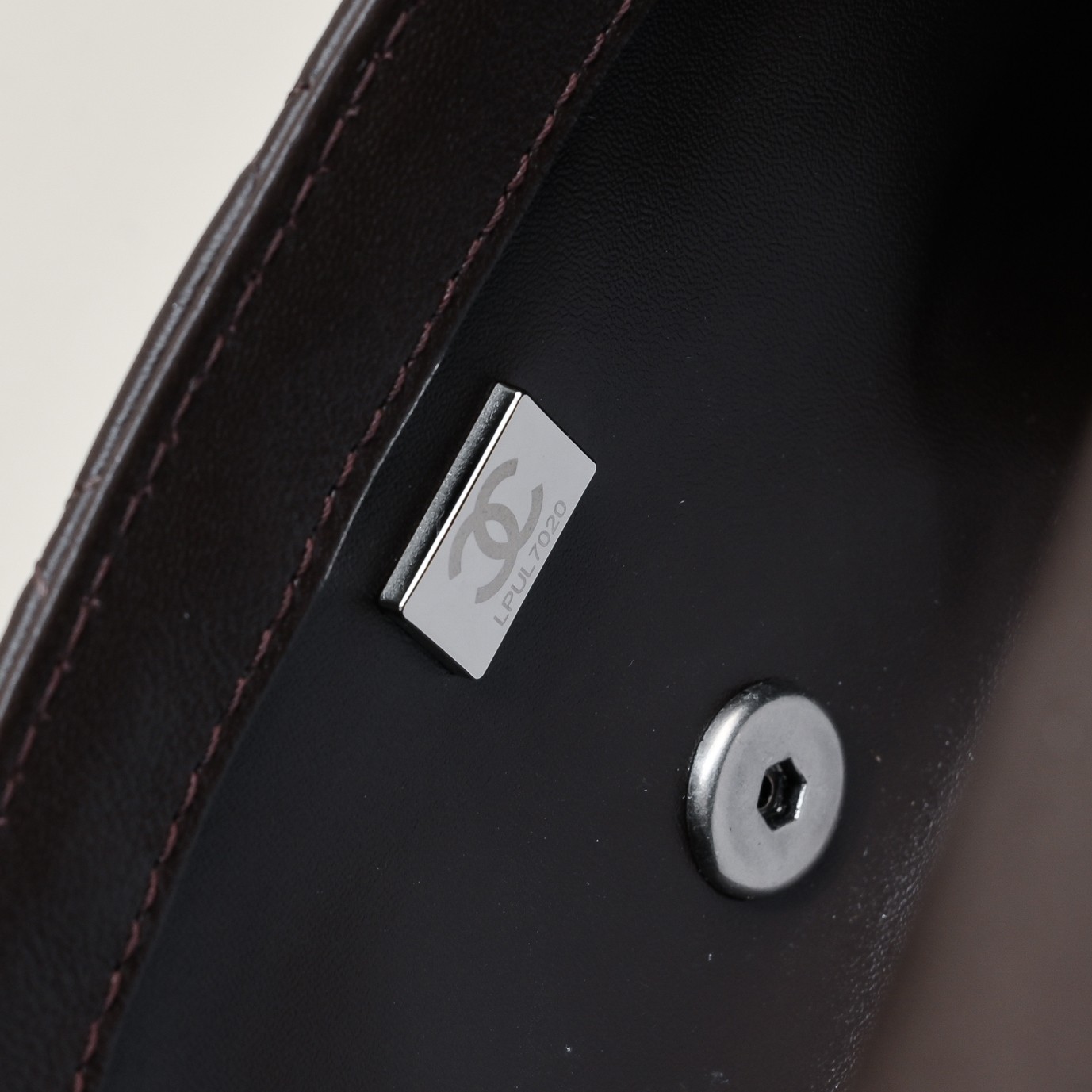 Chanel Cross Body Metal Ball Chain Shoulder Bag Handbag