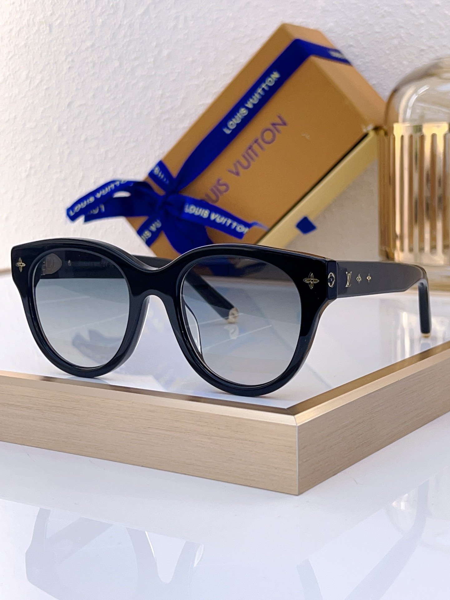 Louis Vuitton LV Sunglasses