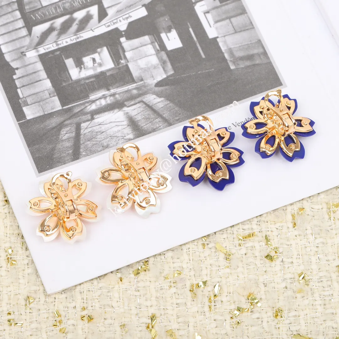 Hot Selling Van Cleef Arpels Rose de Noel Clip Earrings White/Blue With Diamonds Replica