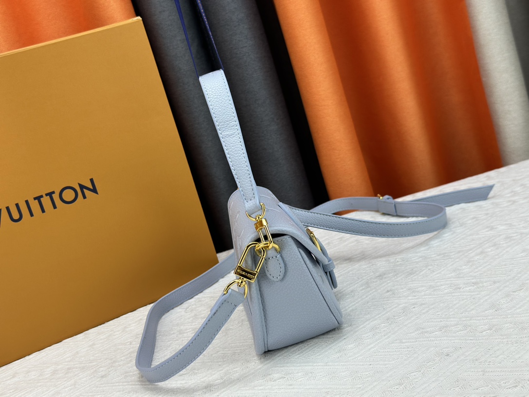 Louis Vuitton Diane M46386 M45985 Shoulder Bag Handbag