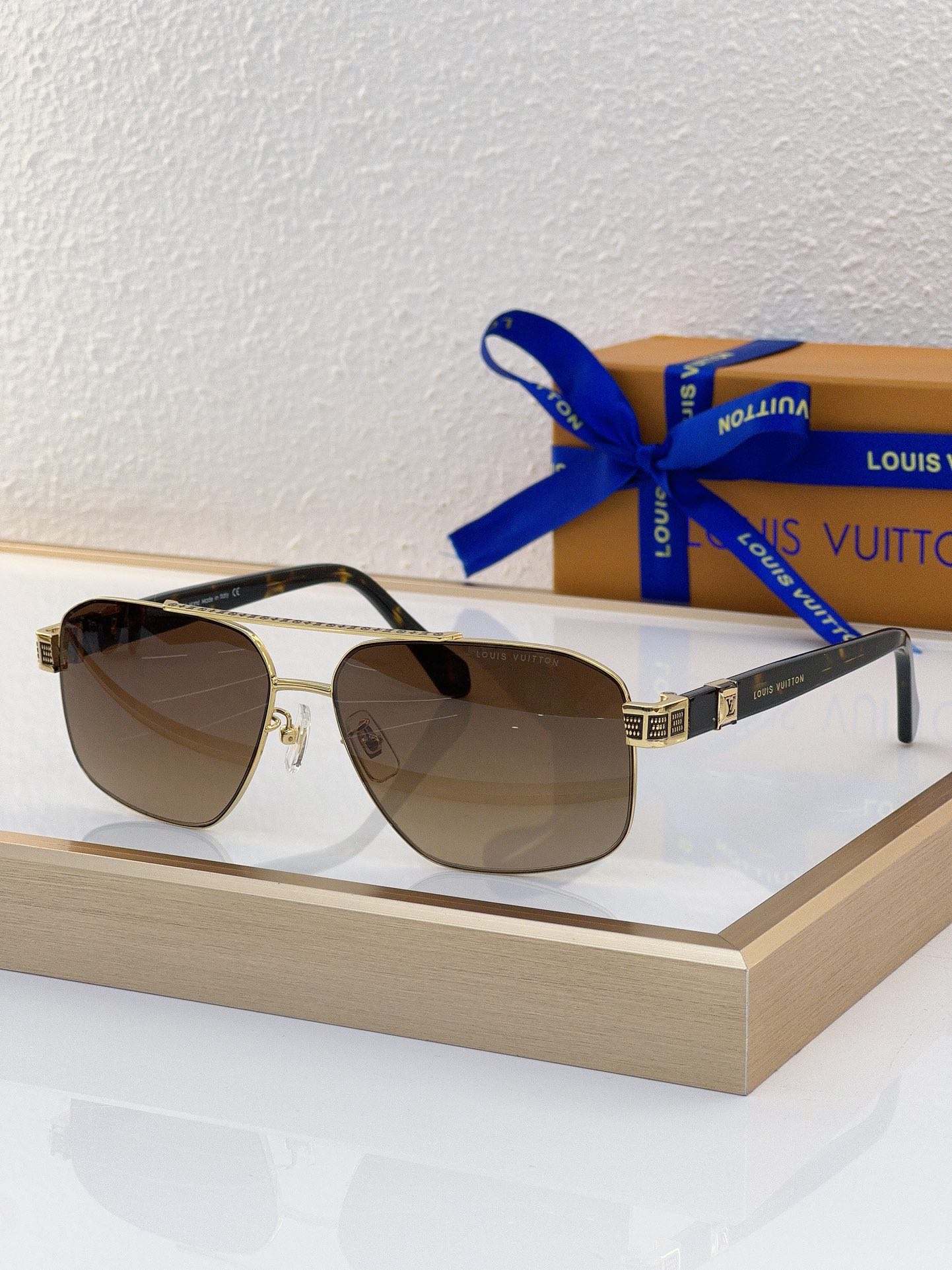 Louis Vuitton LV Sunglasses