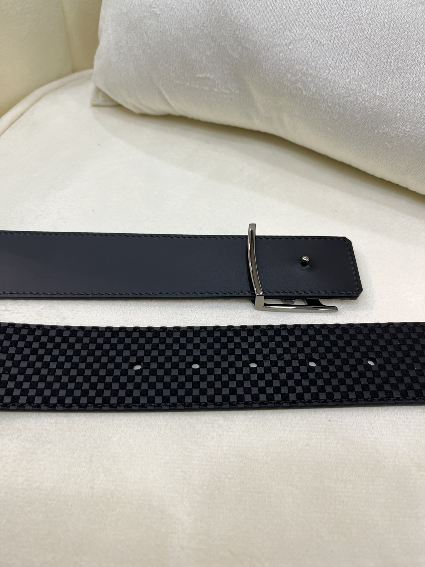 Louis Vuitton LV Leather Belts 1:1 Mirror Version