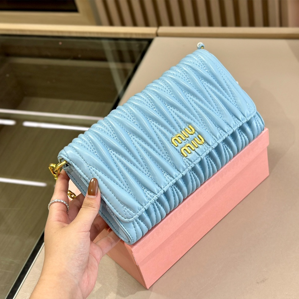 Miumiu Matelasse Leather Shoulder Bag Crossbody Bag（Replica）
