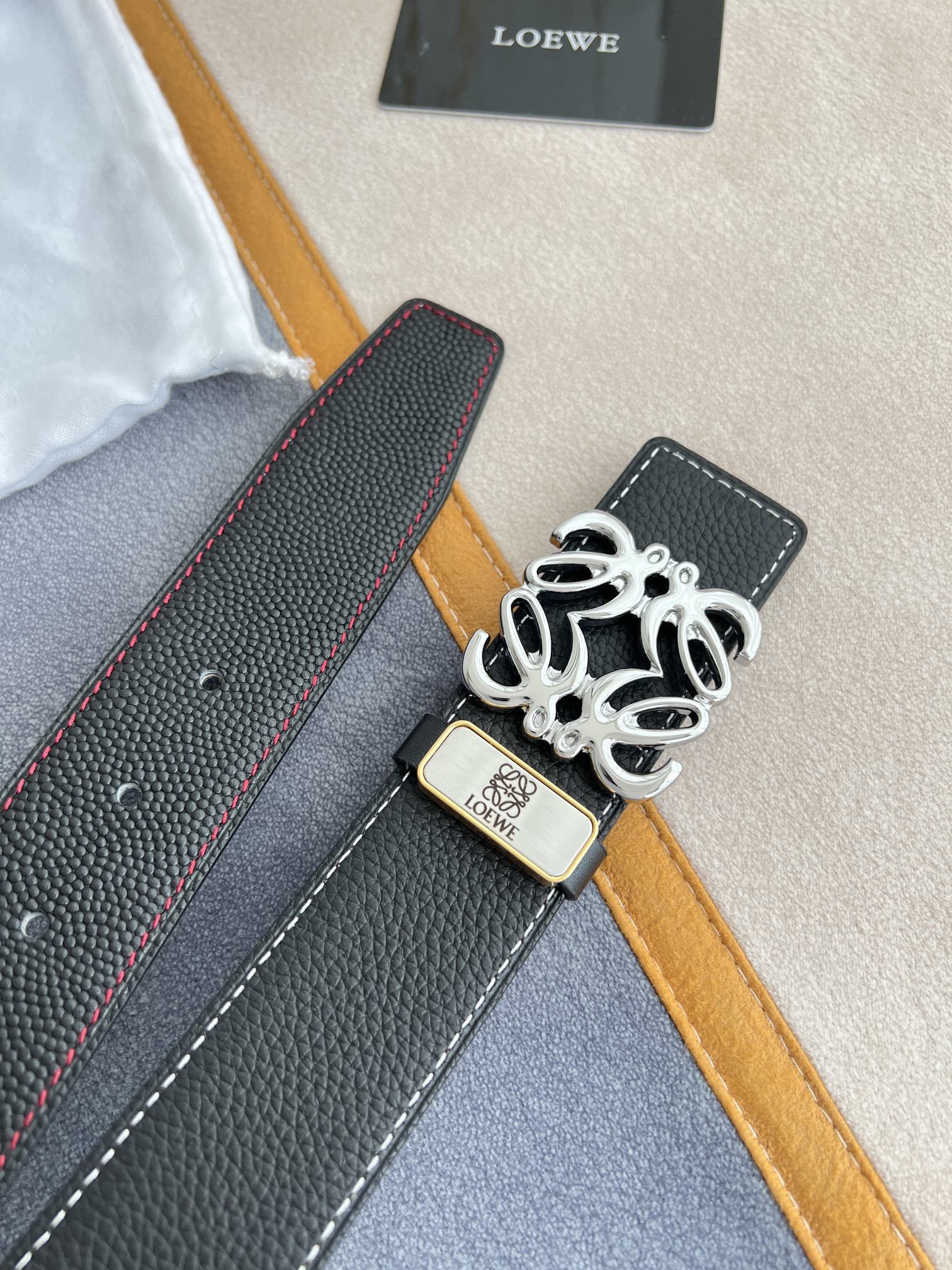 Loewe Leather Belts 1:1 Mirror Version