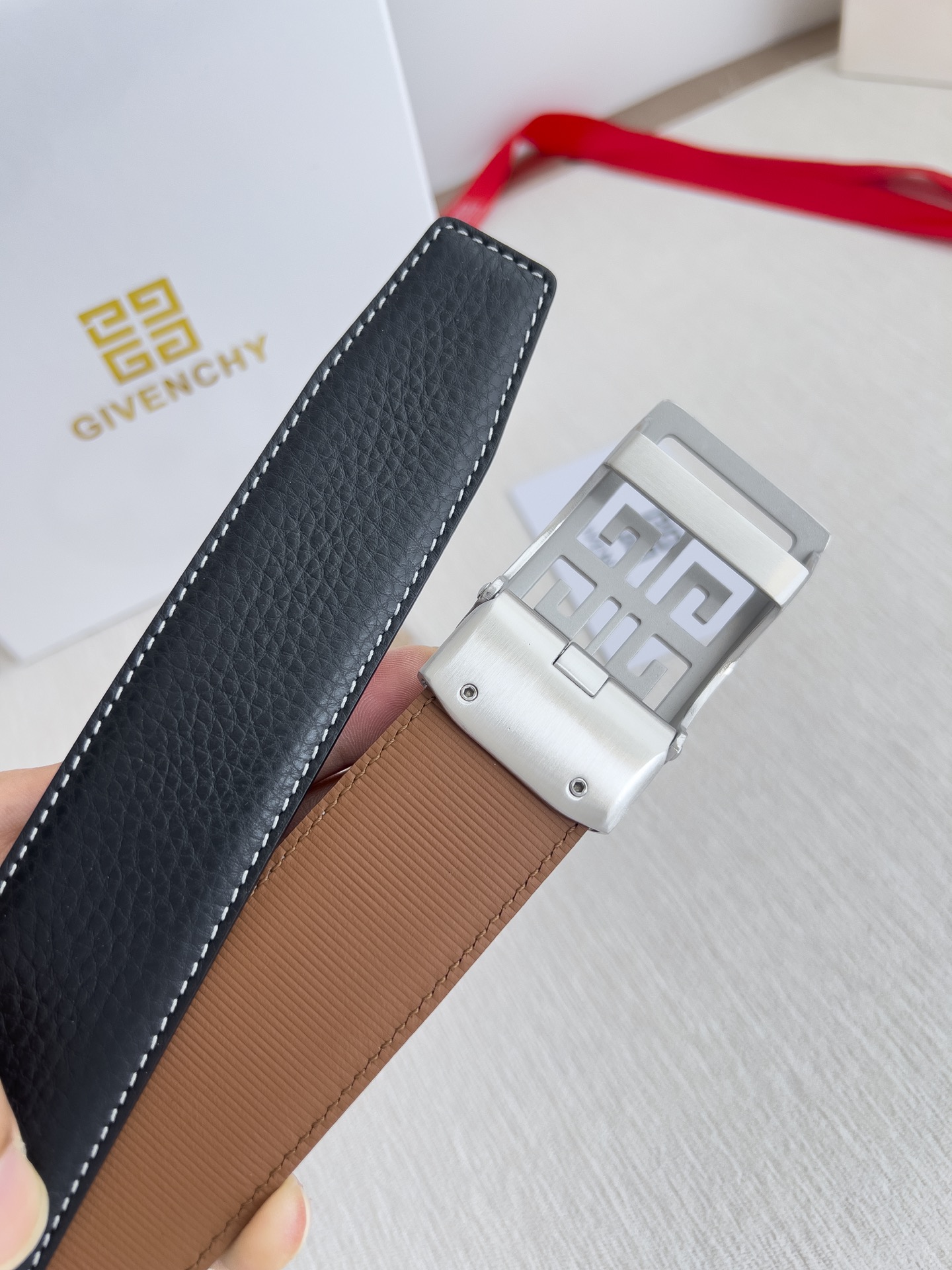 Givenchy Leather Belts 1:1 Mirror Version