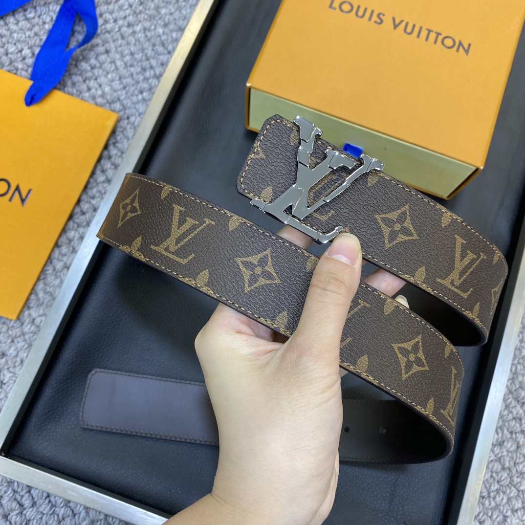 Louis Vuitton LV Leather Belts 1:1 Mirror Version