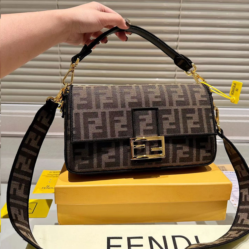 FENDI Baguette Bag Shoulder Bag(Replica)