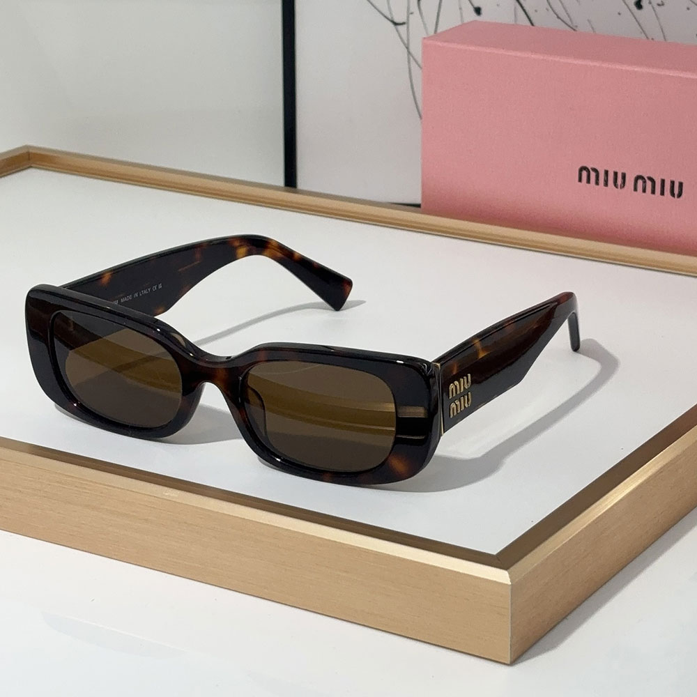 Miumiu  Mirror leg Logo Cat eye Sunglasses Top quality （Replica）