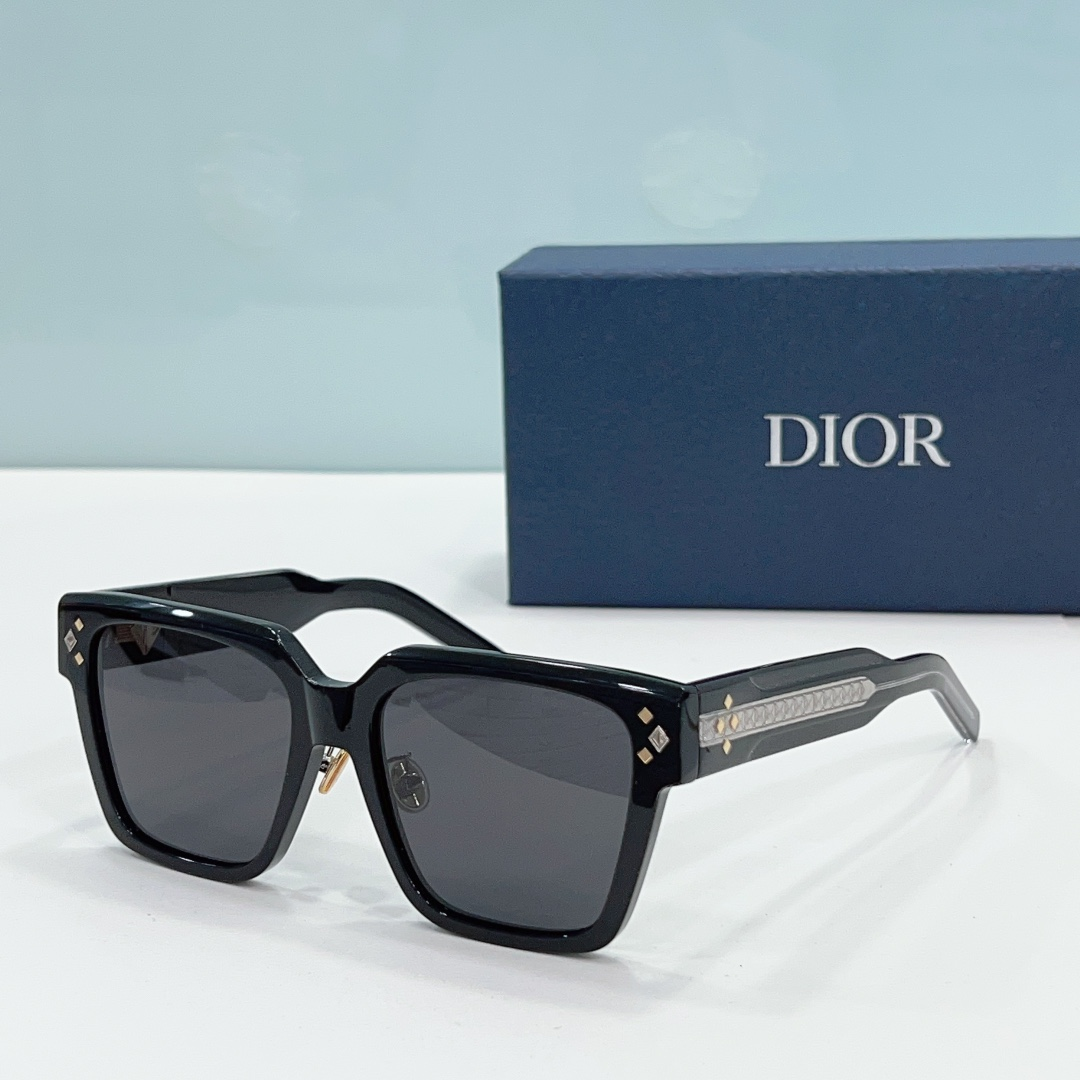 Dior CD Diamond Design Fashion Casual Sunglasses Top quality (Replica）