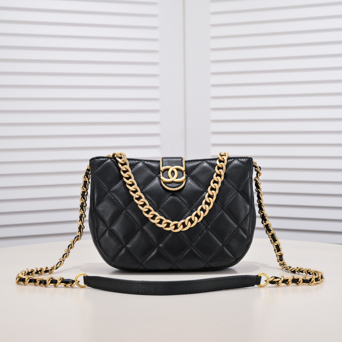 Chanel Stray Bag Shoulder Bag Handbag