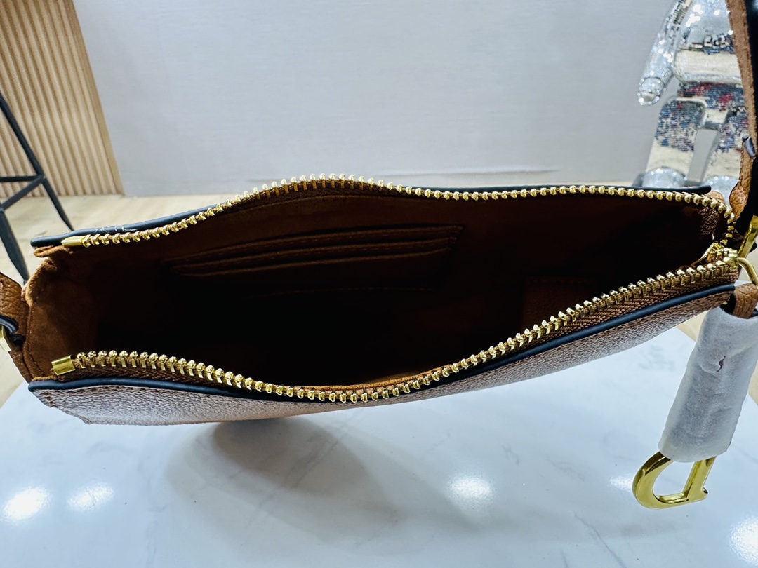 Dior CD Crescent Underarm Bags Shoulder Bag Handbag