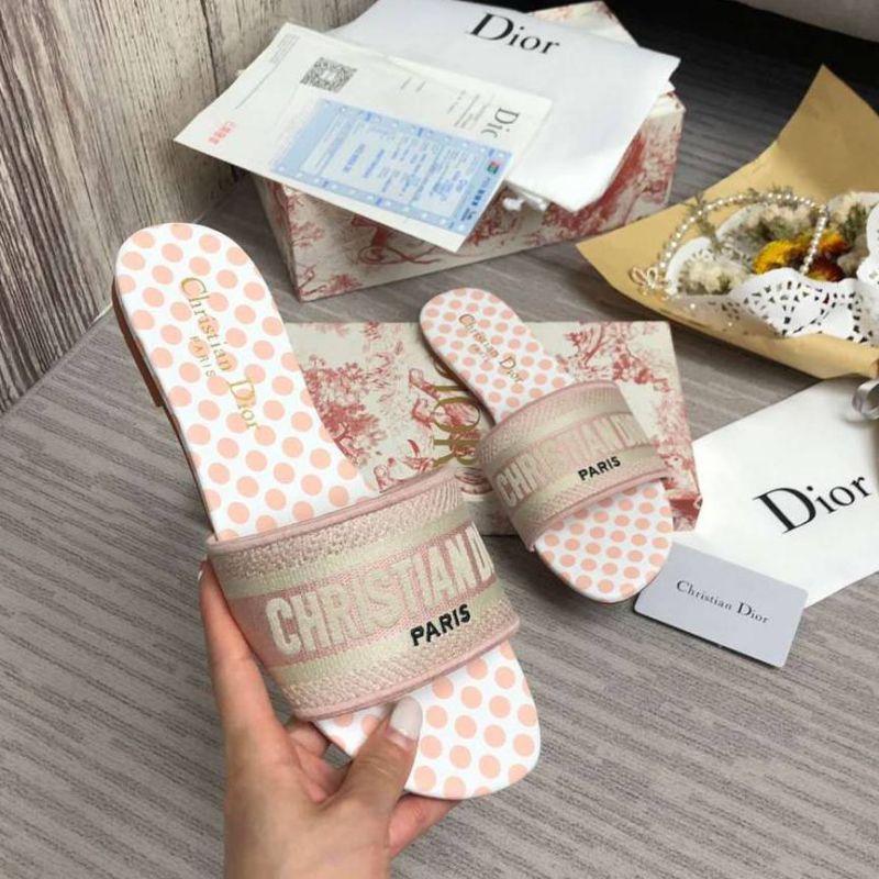 Dior DWAY Slide Slipper Sandals (Replica)