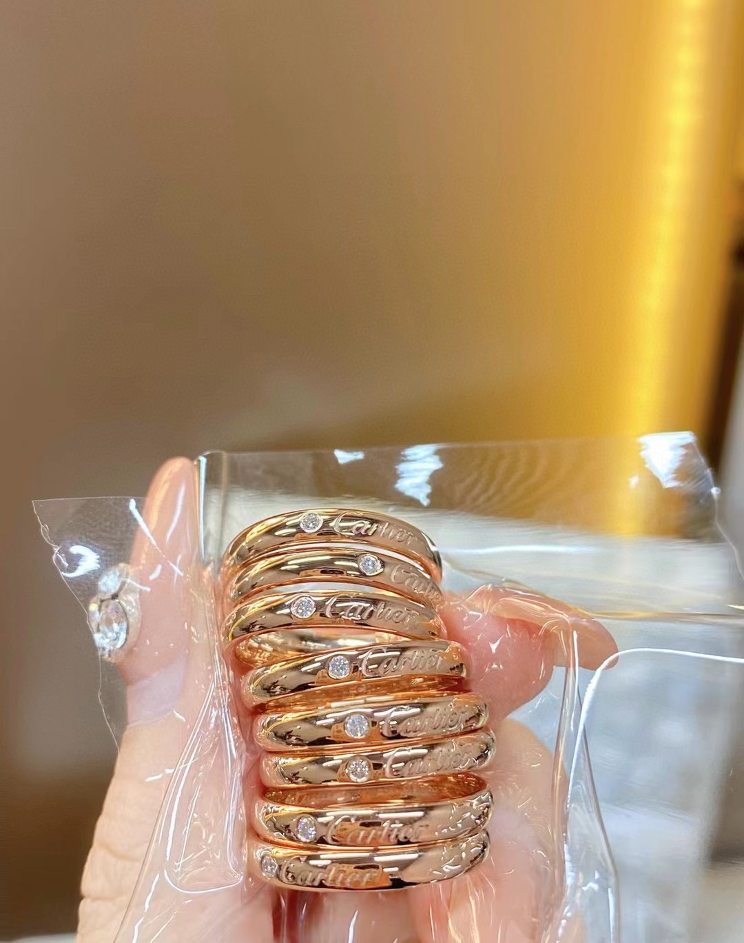 Cartier Ring with One Diamond, C DE CARTIER WEDDING BAND