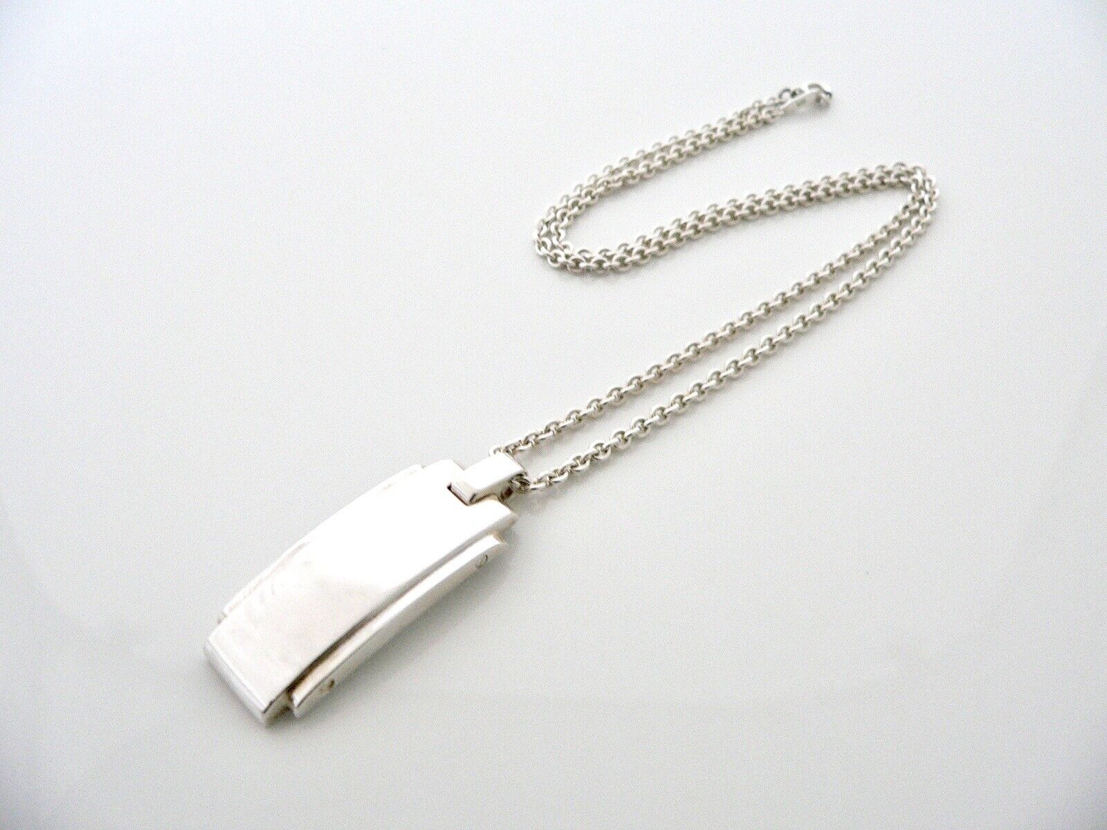 Tiffany & Co Silver Metropolis Necklace Pendant Charm 24 Inch Thick Chain Gift