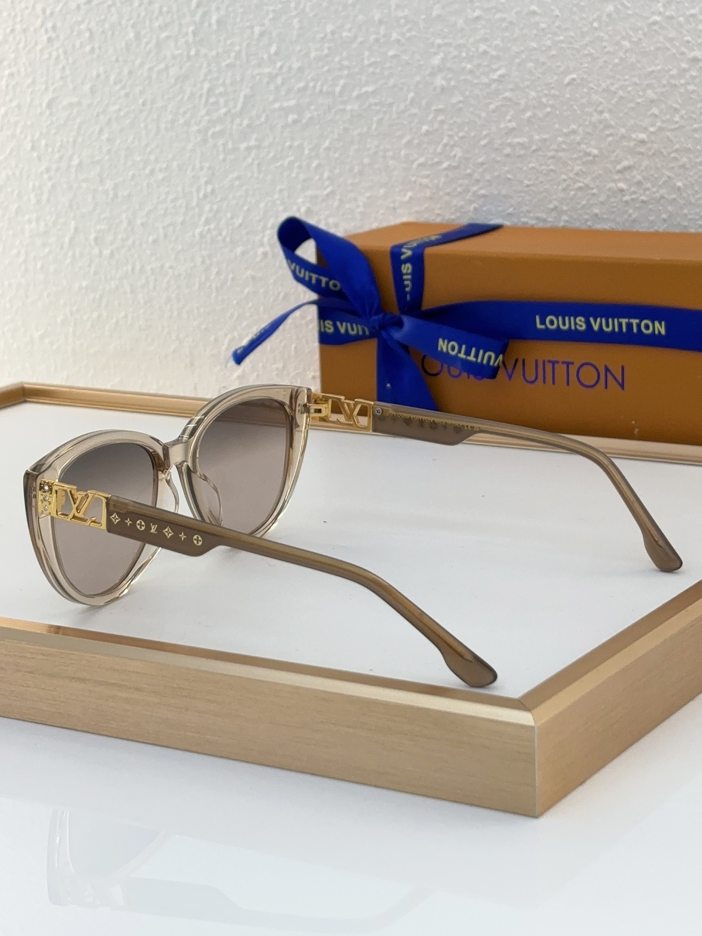 Louis Vuitton LV Sunglasses