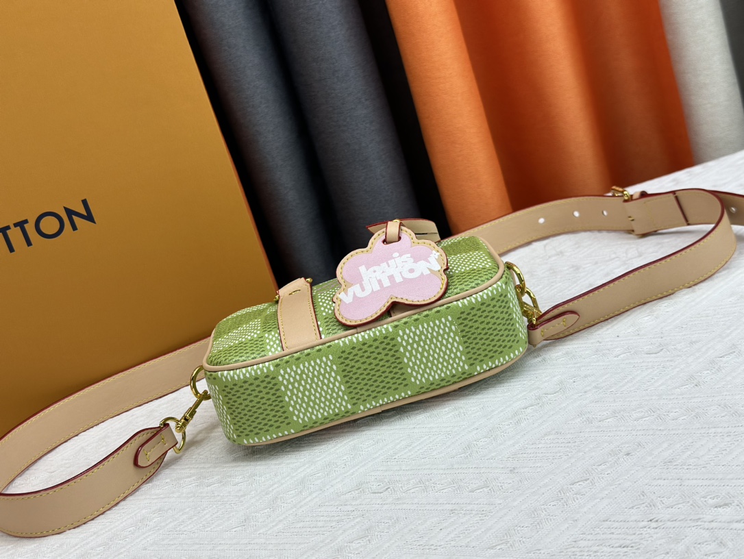 Louis Vuitton Nano Porte Documents Voyage N40643 M82770 Shoulder Bag Handbag