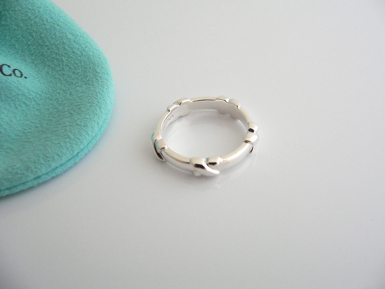 Tiffany & Co Silver Signature X Stacking Ring Band Sz 8.75 Rare Mint Gift Pouch