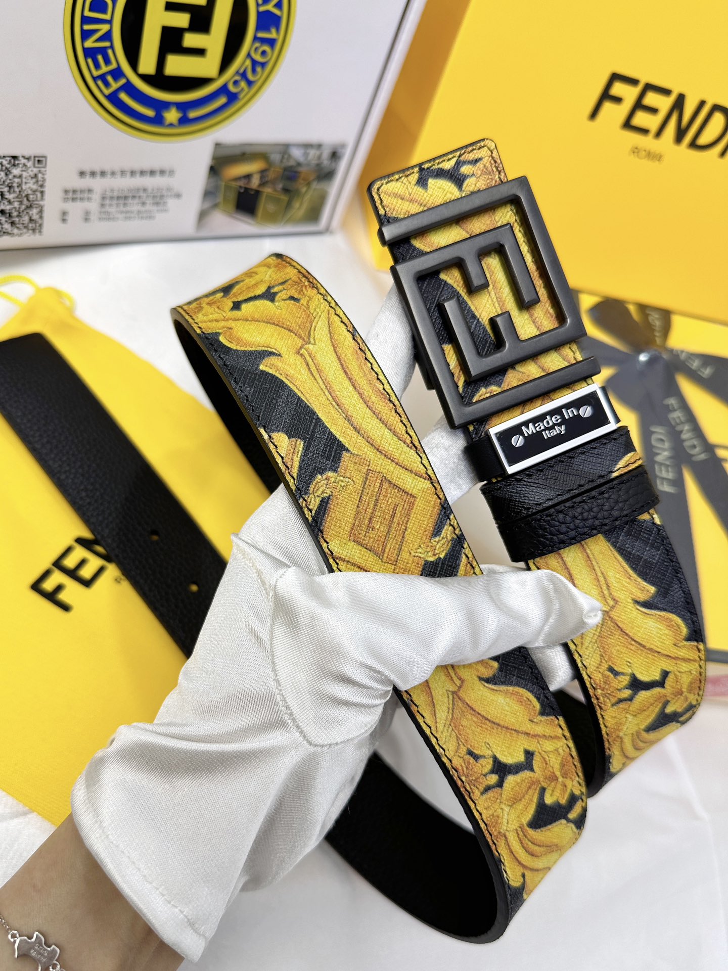 Fendi Leather Belts 1:1 Mirror Version