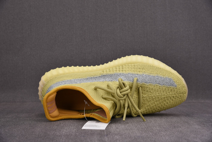Yeezy Boost 350 V2 Marsh FX9034