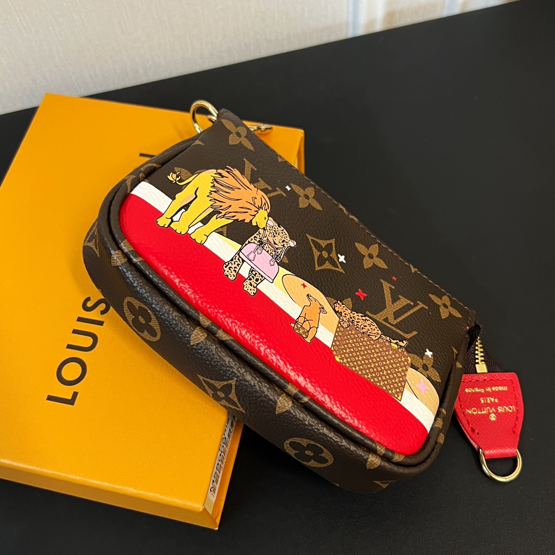 Louis Vuitton Multi Pochette Accessories Mini Bag Purse